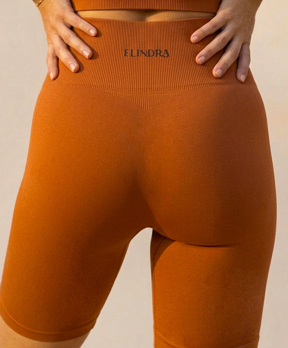 Short de Yoga Terracotta Sans Couture en Tencel™ - UltimComfort